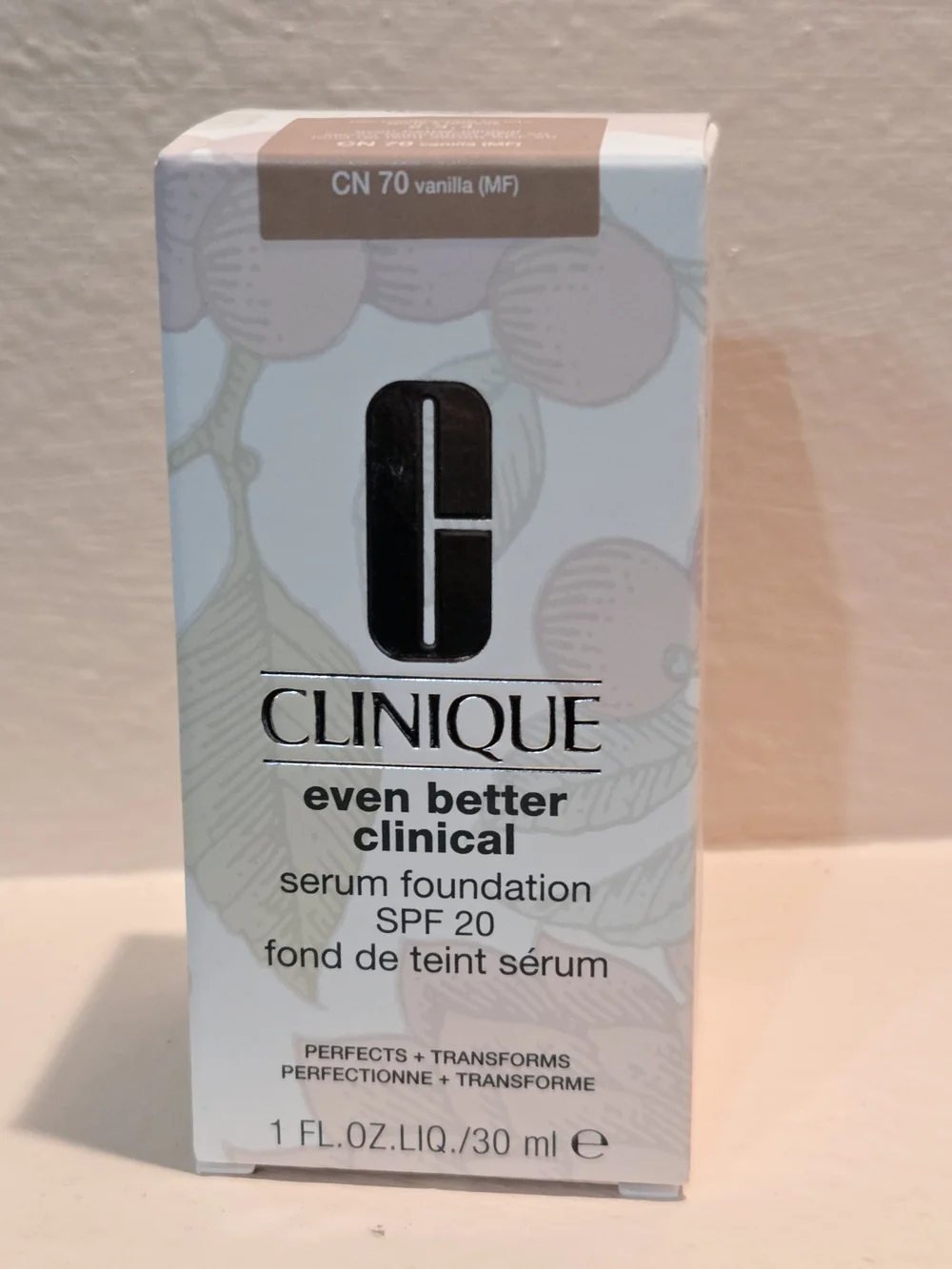 Clinique Even Better Clinical Serum Foundation SPF 20 CN 70 Vanilla 1 oz NIB